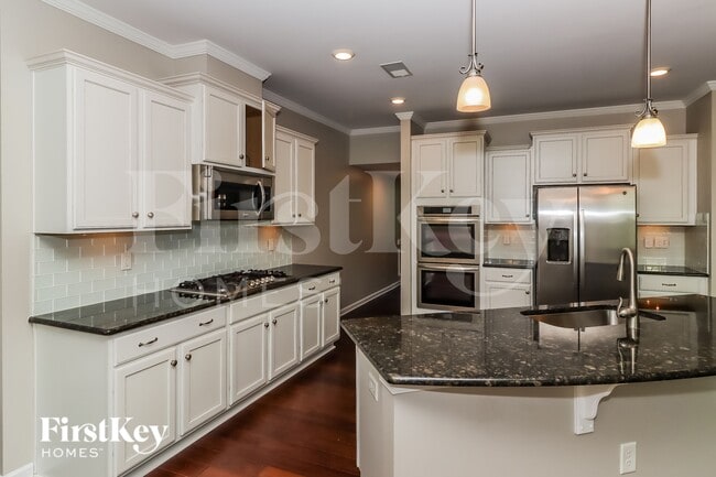 Photo - 107 Yellowbell Rd