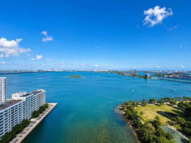 Photo - 2020 N Bayshore Dr Unit 2909