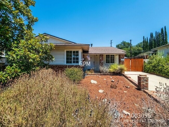Photo - 10342 Mather Ave Casa
