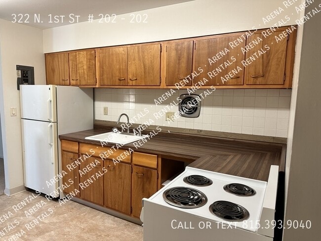Photo - 322 N 1st St Unit 202