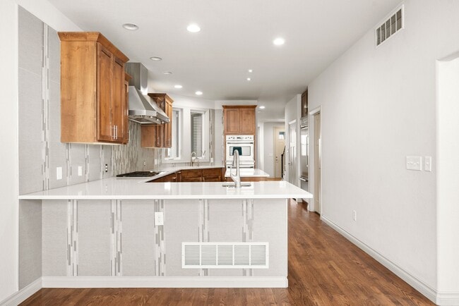 Photo - 2230 N Washington St