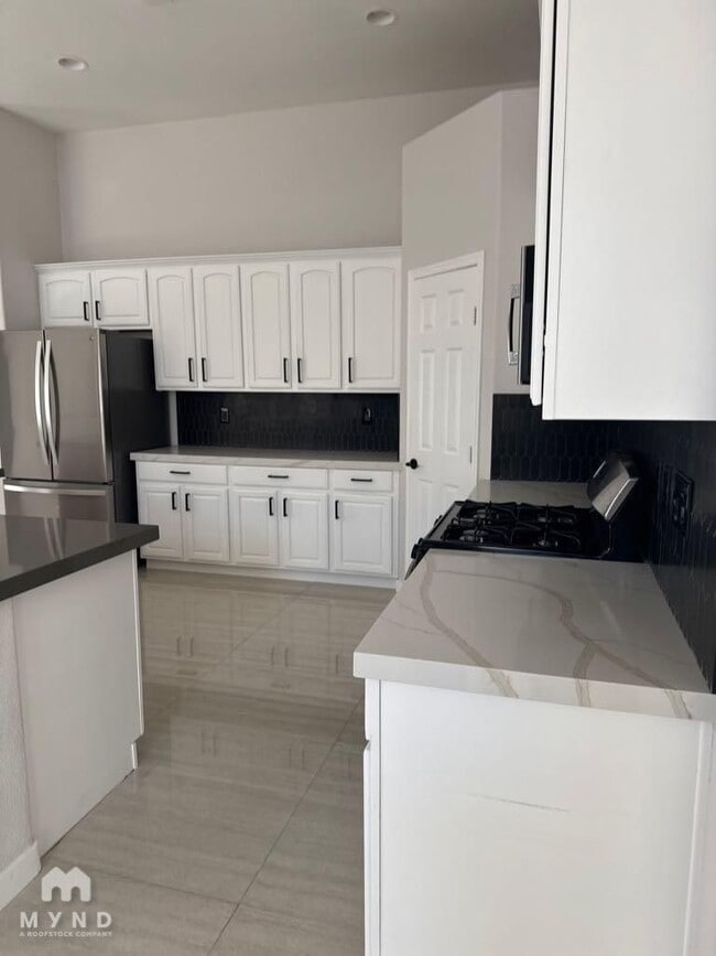 Photo - 6712 Donna St