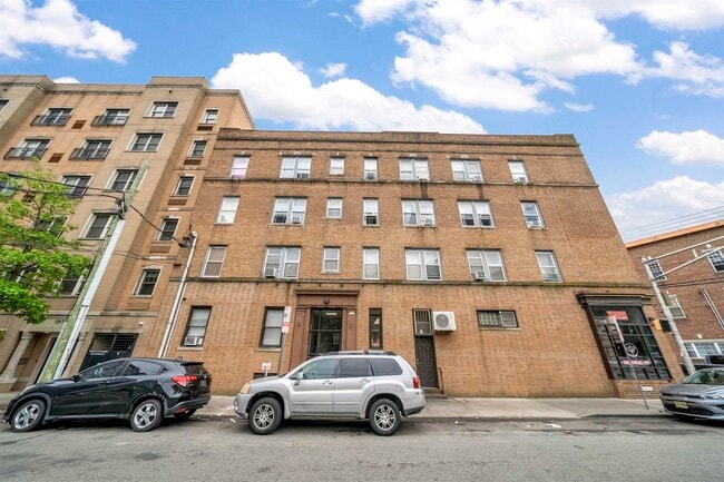 Photo - 203 Academy St Unit 209