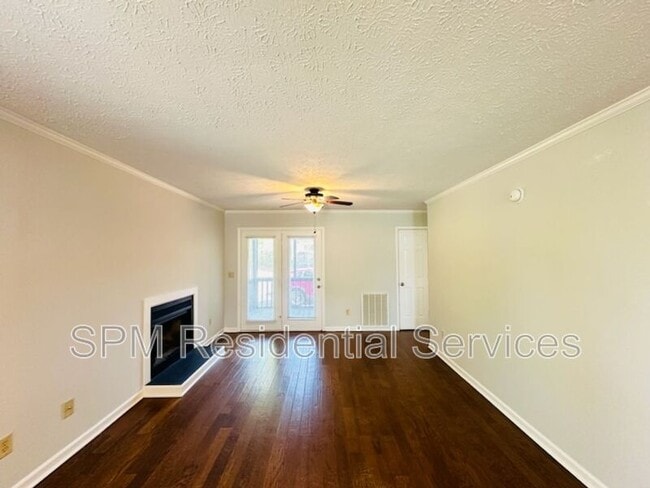 Photo - 1811 Savannah Ct
