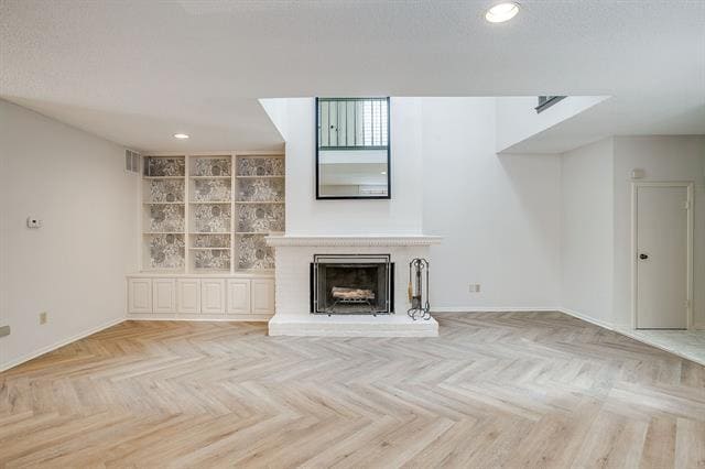 Photo - 5605 Collinwood Ave