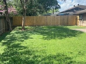 7426 Daylight Ln