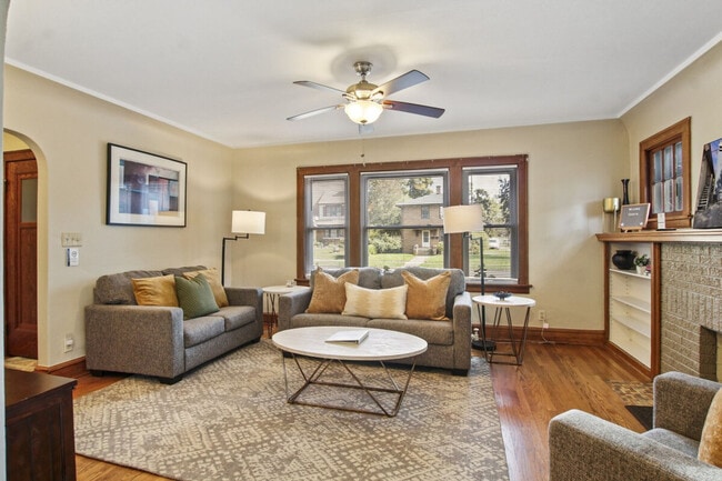 Photo - 1335 N Jackson St Unidad SI ID1265536P