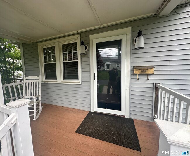 Photo - 146 Sterling St