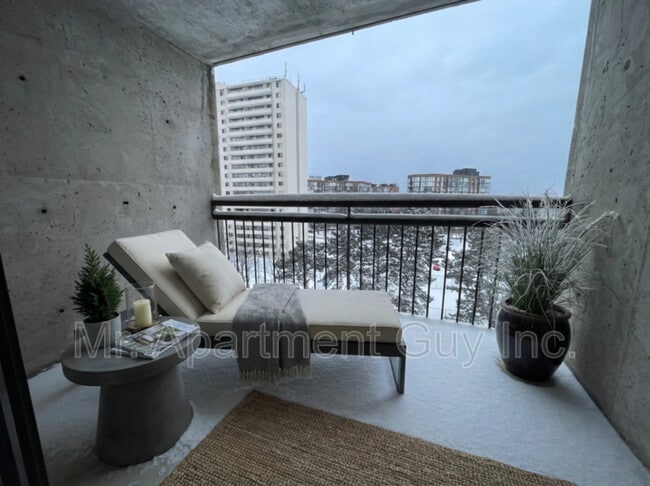 Photo - 2200 Sherobee Rd Unit 1