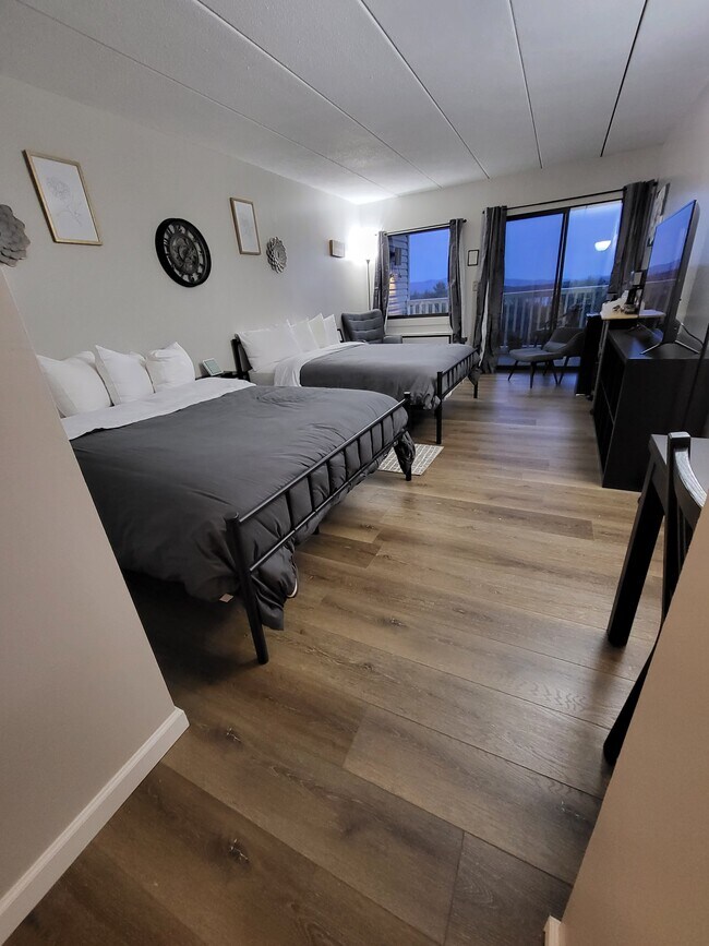 Building Photo - Cedar Lodge 204 Unit 204A