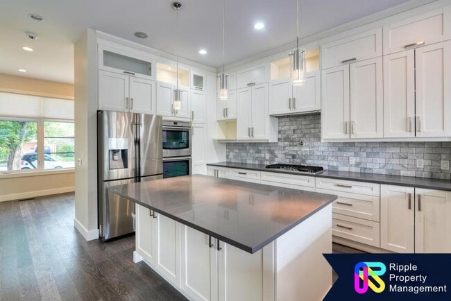 Photo - 3.0 bedroom in Calgary Alberta T2K 1Y6 Unit Upper