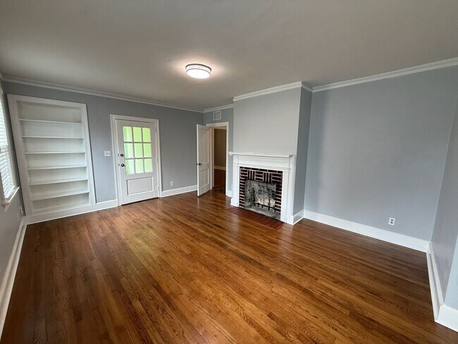 Photo - Charming Updated 2br/2ba Home in a Great Location!