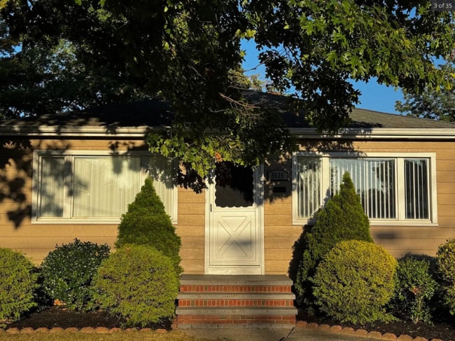 Photo - 5535 W 54th St