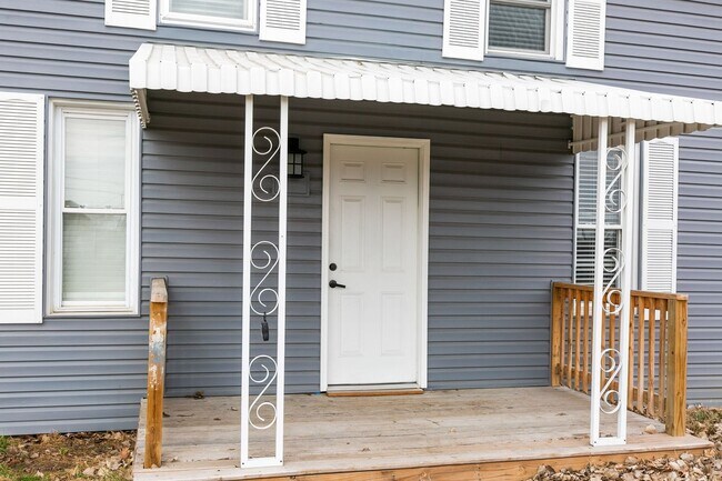 Photo - Charming 3-Bedroom Home with Spacious Layout
