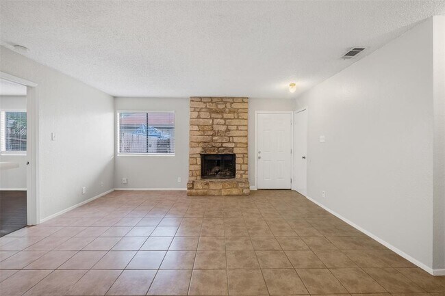 Photo - 12901 Chromite St