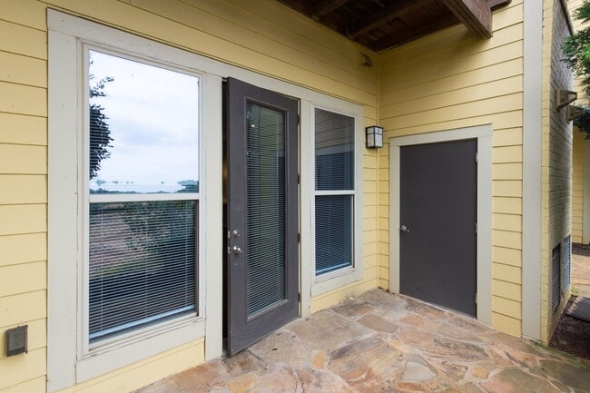 Photo - 1195MT Unit 1