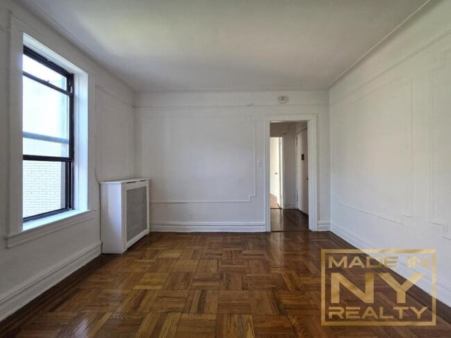 Photo - 1 bedroom in FLUSHING NY 11358 Unit 6M