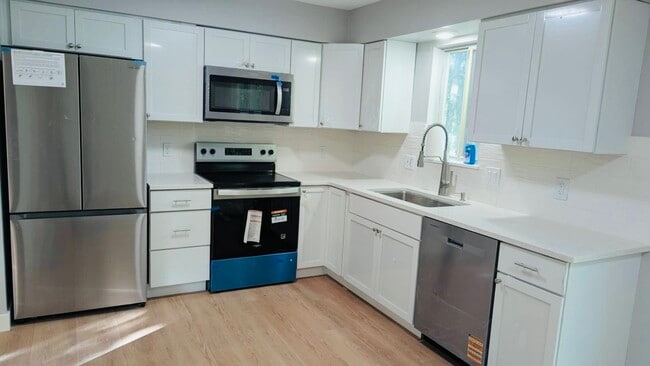 Photo - 3990 Wilma Ct