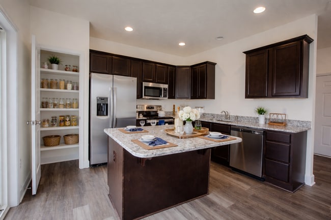 Photo - Duplex with Garage near York, PA!