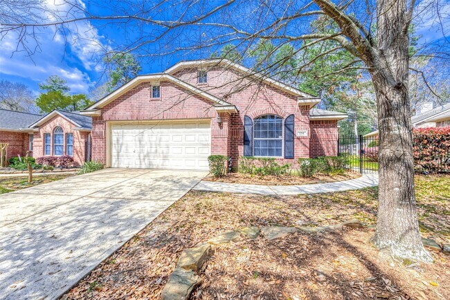 Photo - 134 E Foxbriar Forest Cir
