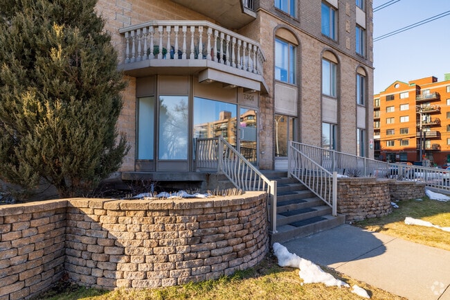 Photo - Palacio D’Anjou