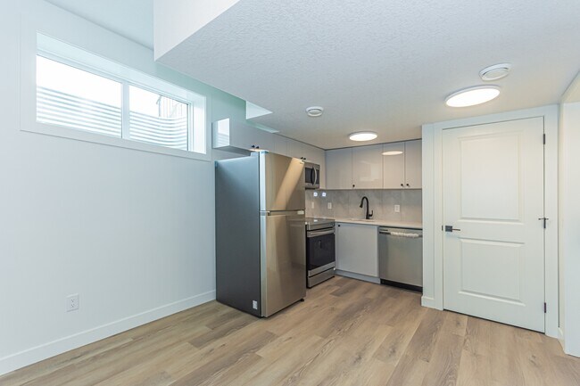 Photo - 14912-14109 109 Ave Unité 14912 BSMT