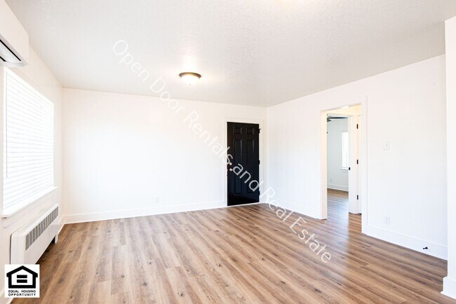 Photo - 1823 Griswold Dr Unit H21