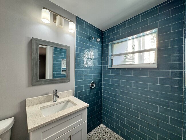 Photo - 919 Laurel Dr