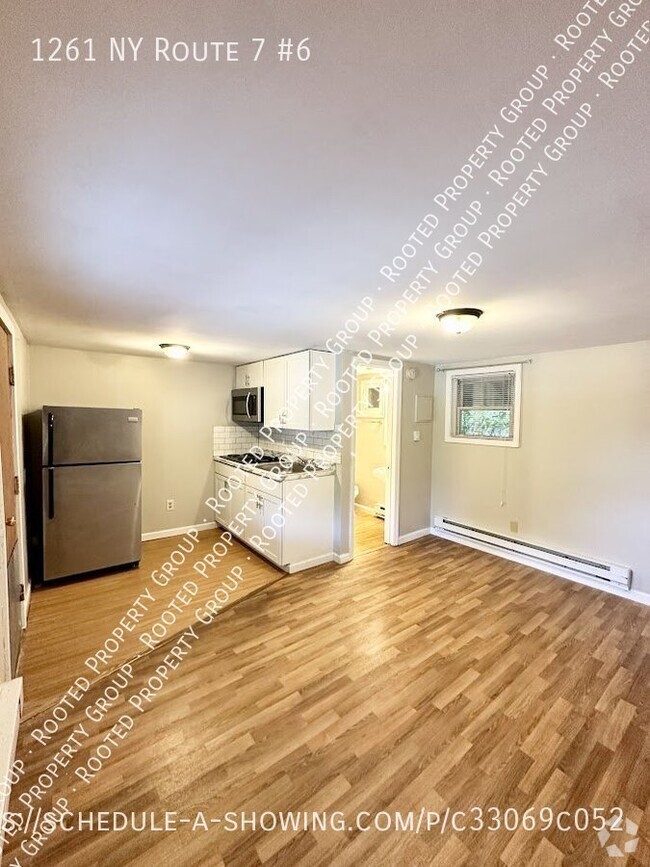 Building Photo - Cozy Studio Apartment in a Quiet Rental Co... Unit 6