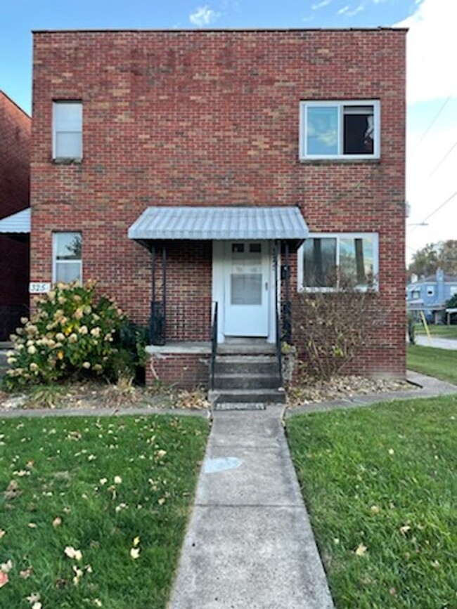 Great 2 bedroom Near Ritter Park in Huntin... - Great 2 bedroom Near Ritter Park in Huntin... Apartment Unit 1