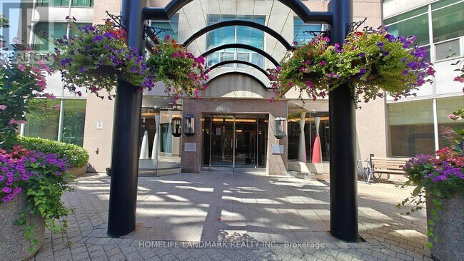 Photo - 942 Yonge St Unit 1116