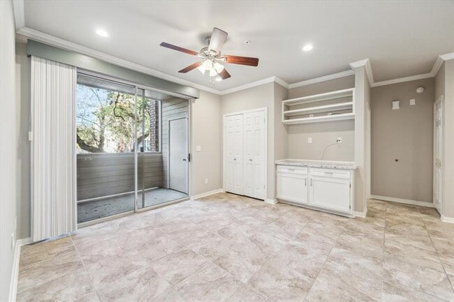 Building Photo - 2111 Welch St Unit A119 Rental