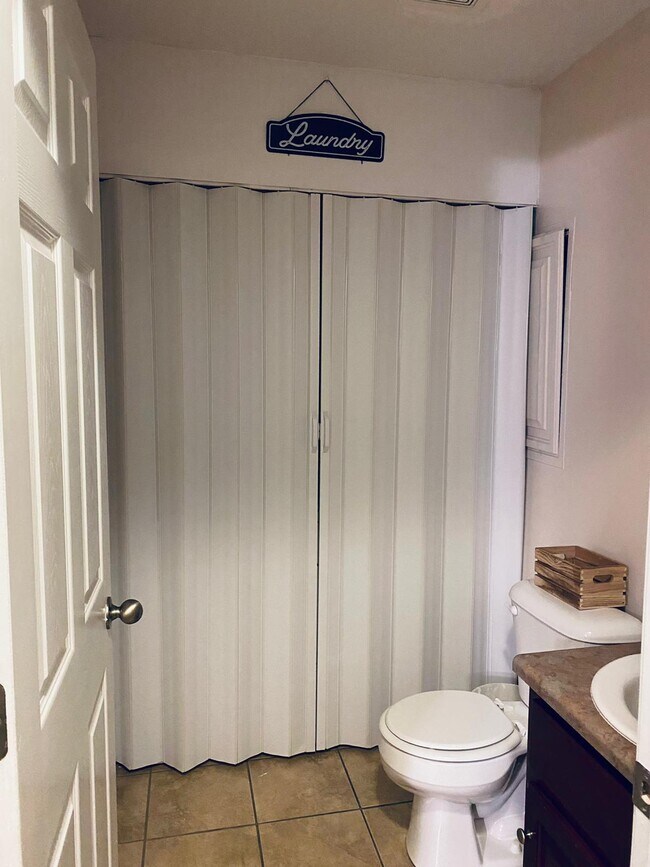 LAUNDRY - 120 Claremont Ave