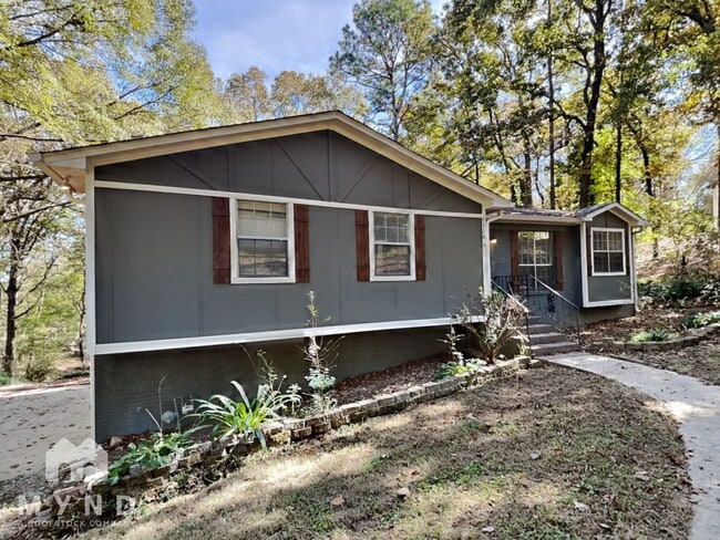 Building Photo - 1118 Arrowhead Trail