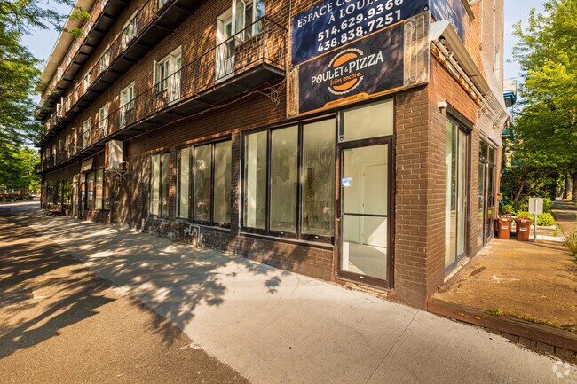 Photo - 820 Rue Roy E