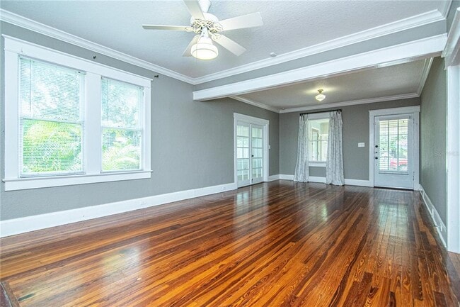Photo - 310 E Idlewild Ave