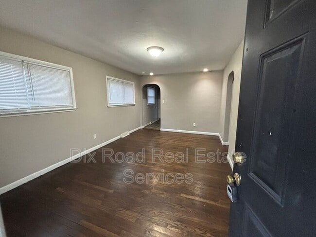 Photo - 2237 Carolina St