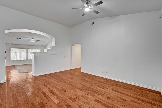 Photo - 9042 Edenbridge Ct