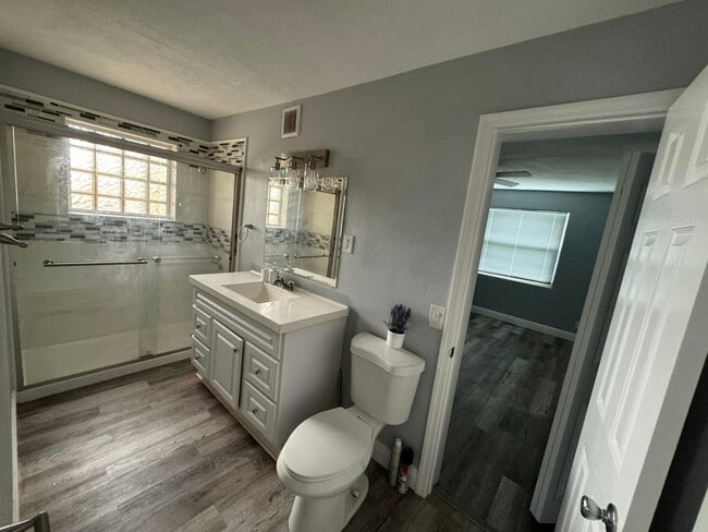 Photo - 641 Fremont Ave