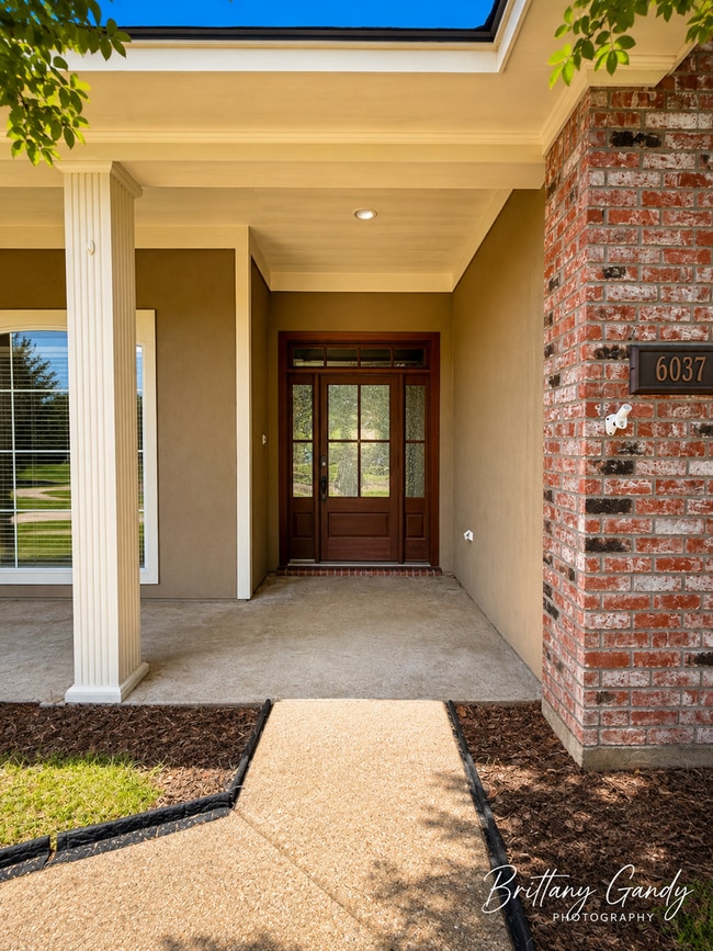 Photo - 6037 Braeburn Ct