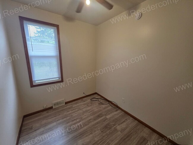 203 142nd St Unidad Rear