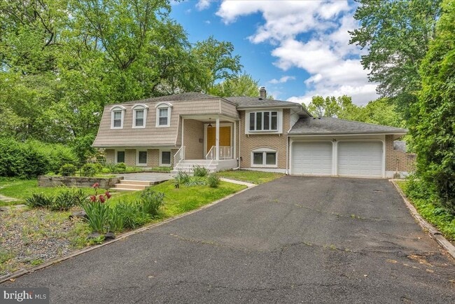 Photo - 26 Forest Hill Dr