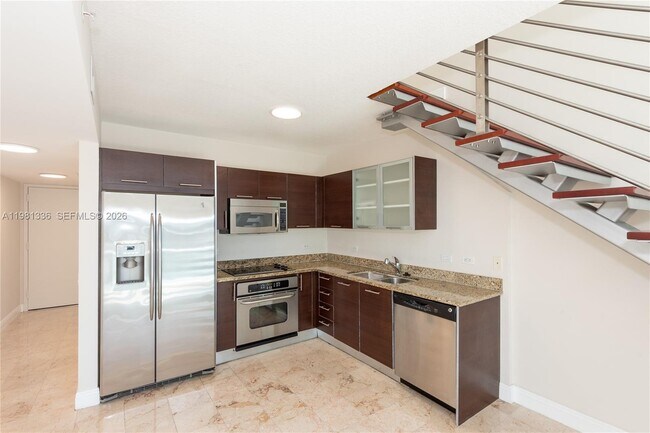 Photo - 41 SE 5th St Unit 804