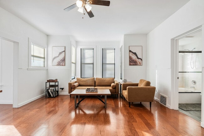 Photo - 3532 Greenwood Blvd Unit SI ID1472887P