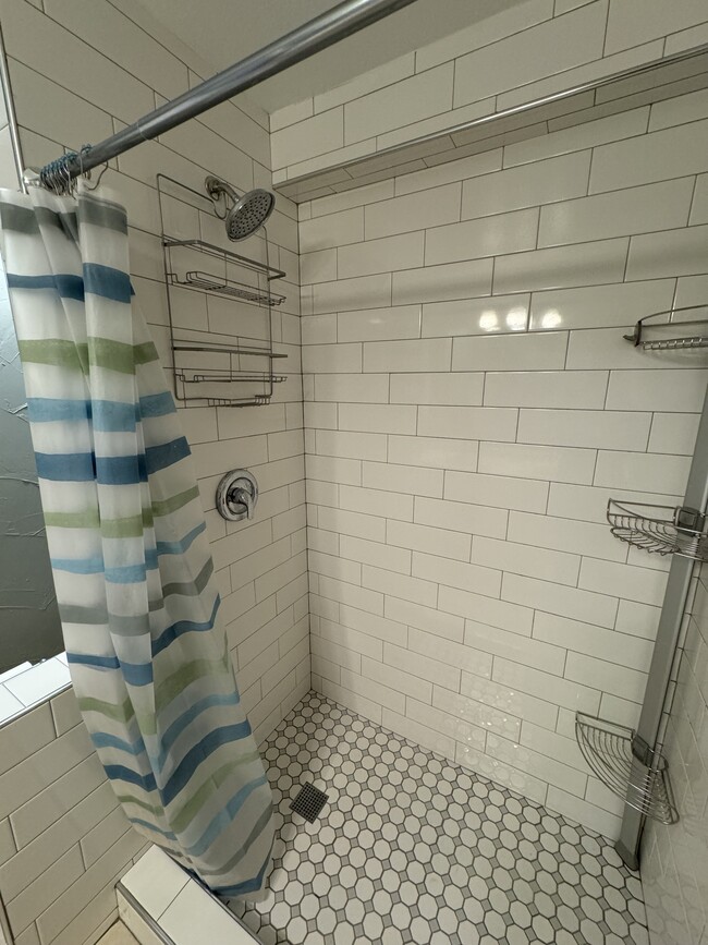 Photo - 1065 University Ave Unit #101