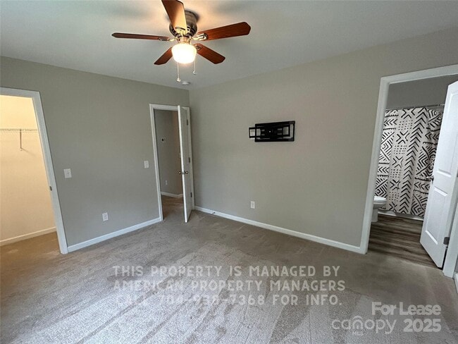 Photo - 905 Klondale Ave