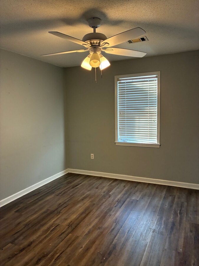 Photo - 2910 E Moore Ave Unit 120