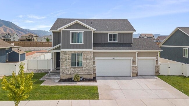 Building Photo - 247 W Box Creek Dr
