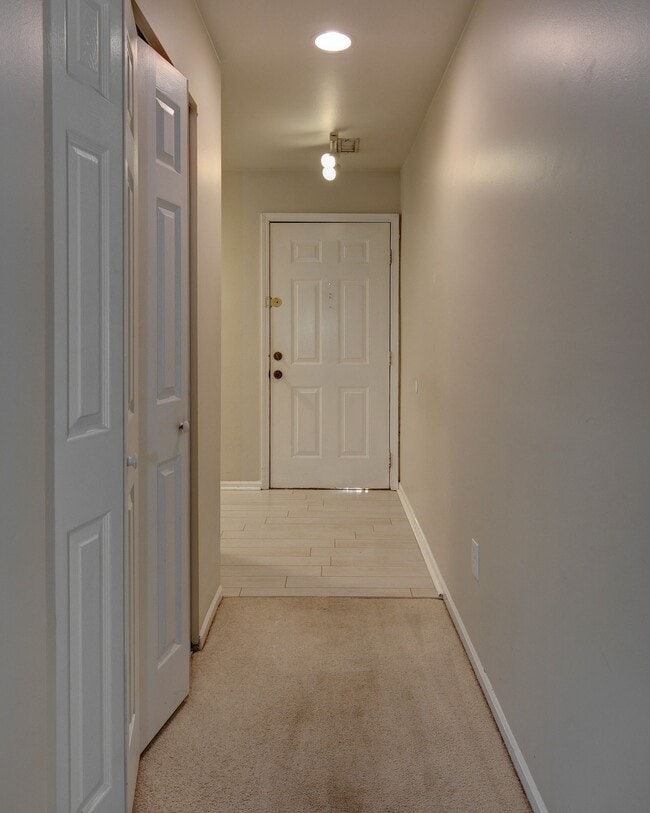 Photo - 328 Tavistock Rd