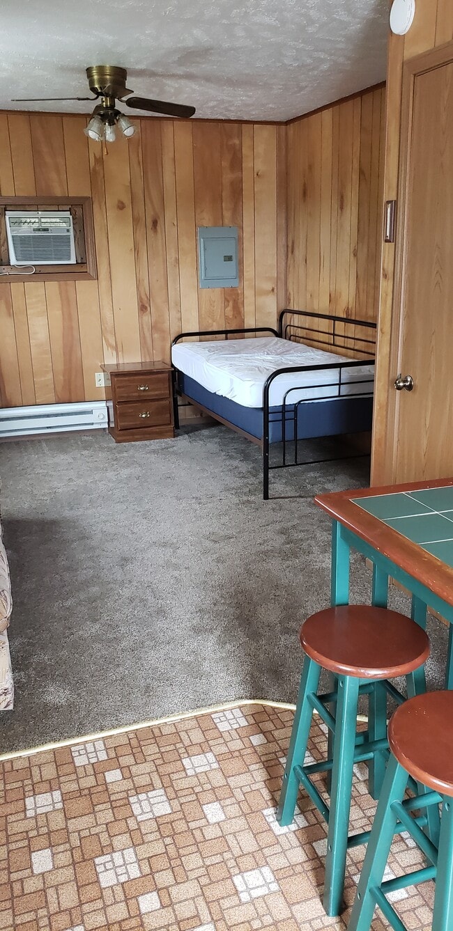 Photo - 385 Dille St Unit Efficiency